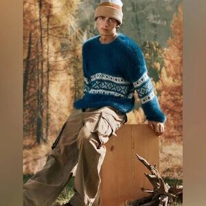 Urban Outfitters BDG Fuzzy Fair Isle Blue and White Patterned Crewneck Sweater